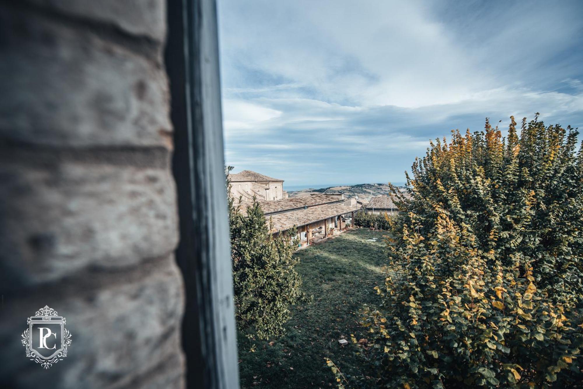 Hotel Palazzo Capparucci - Dimora Storica Fermo Zewnętrze zdjęcie