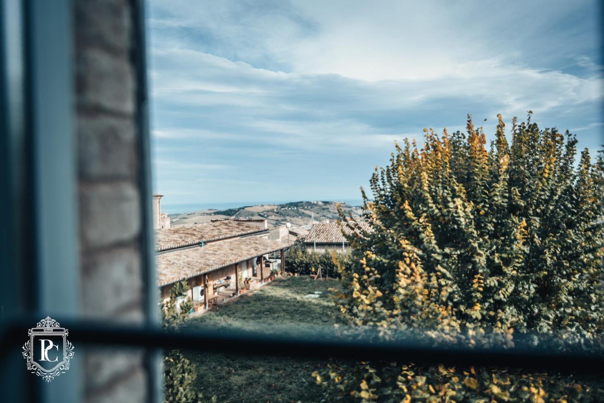 Hotel Palazzo Capparucci - Dimora Storica Fermo Zewnętrze zdjęcie