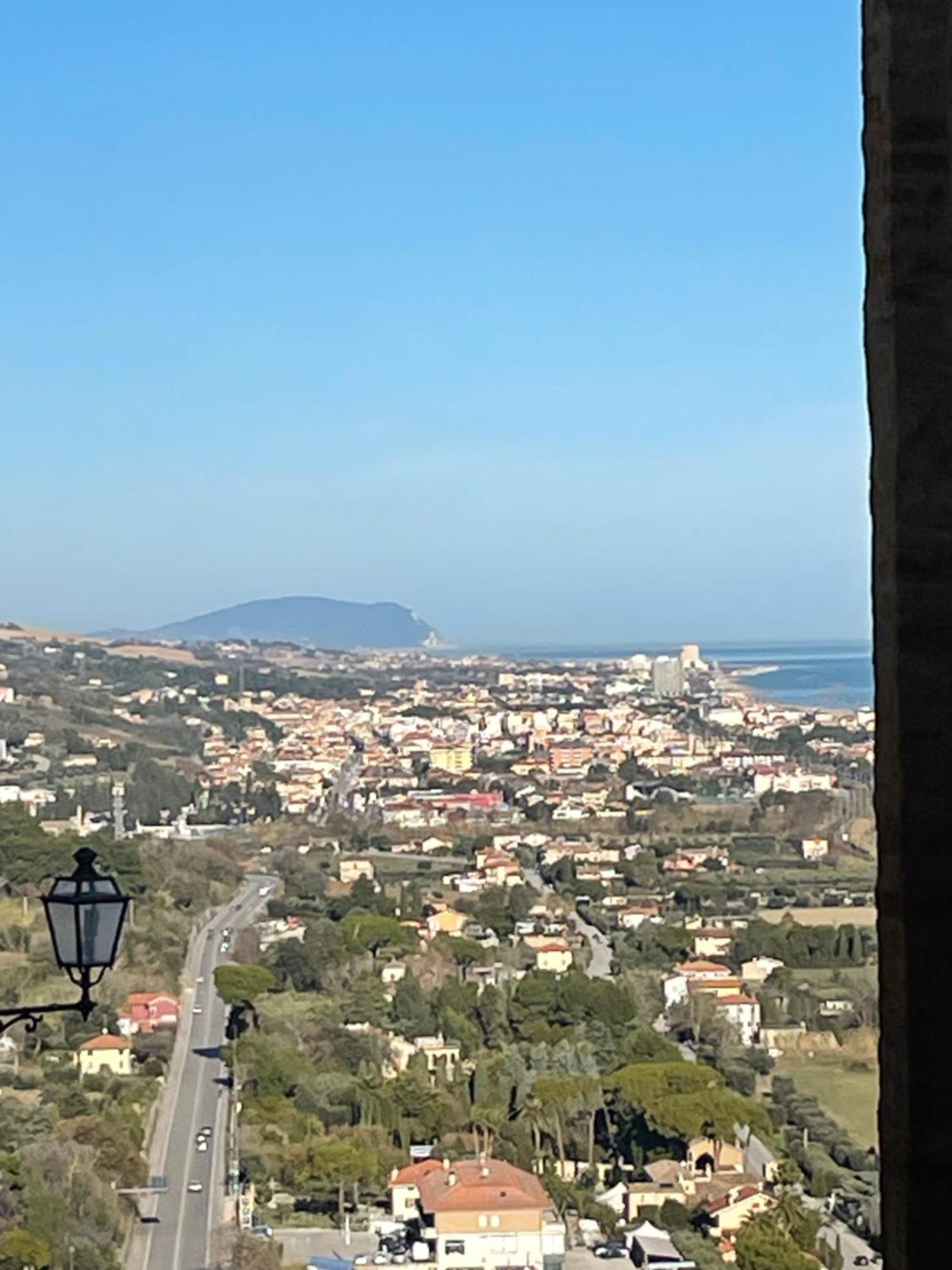 Hotel Palazzo Capparucci - Dimora Storica Fermo Zewnętrze zdjęcie